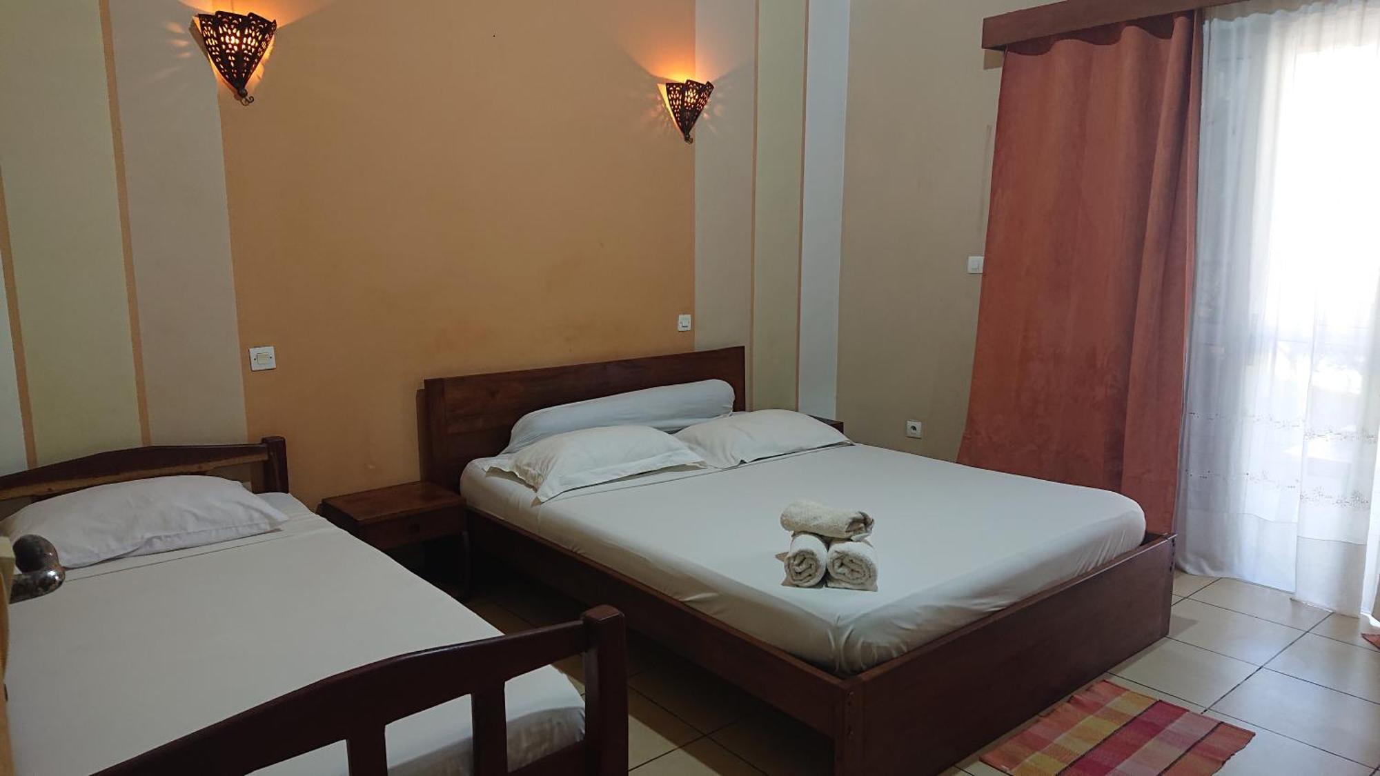 Central Hotel Antsiranana Extérieur photo
