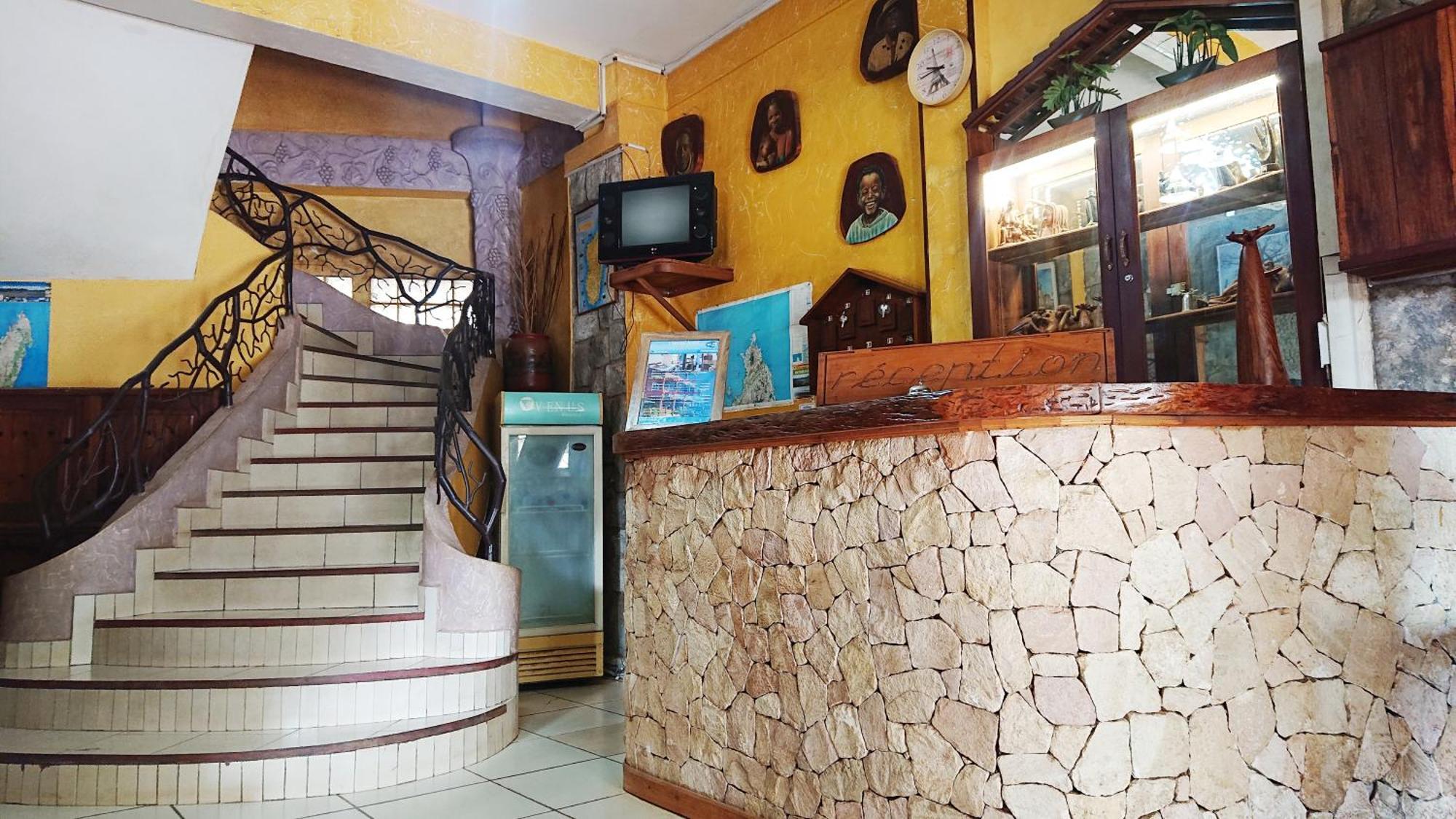 Central Hotel Antsiranana Extérieur photo