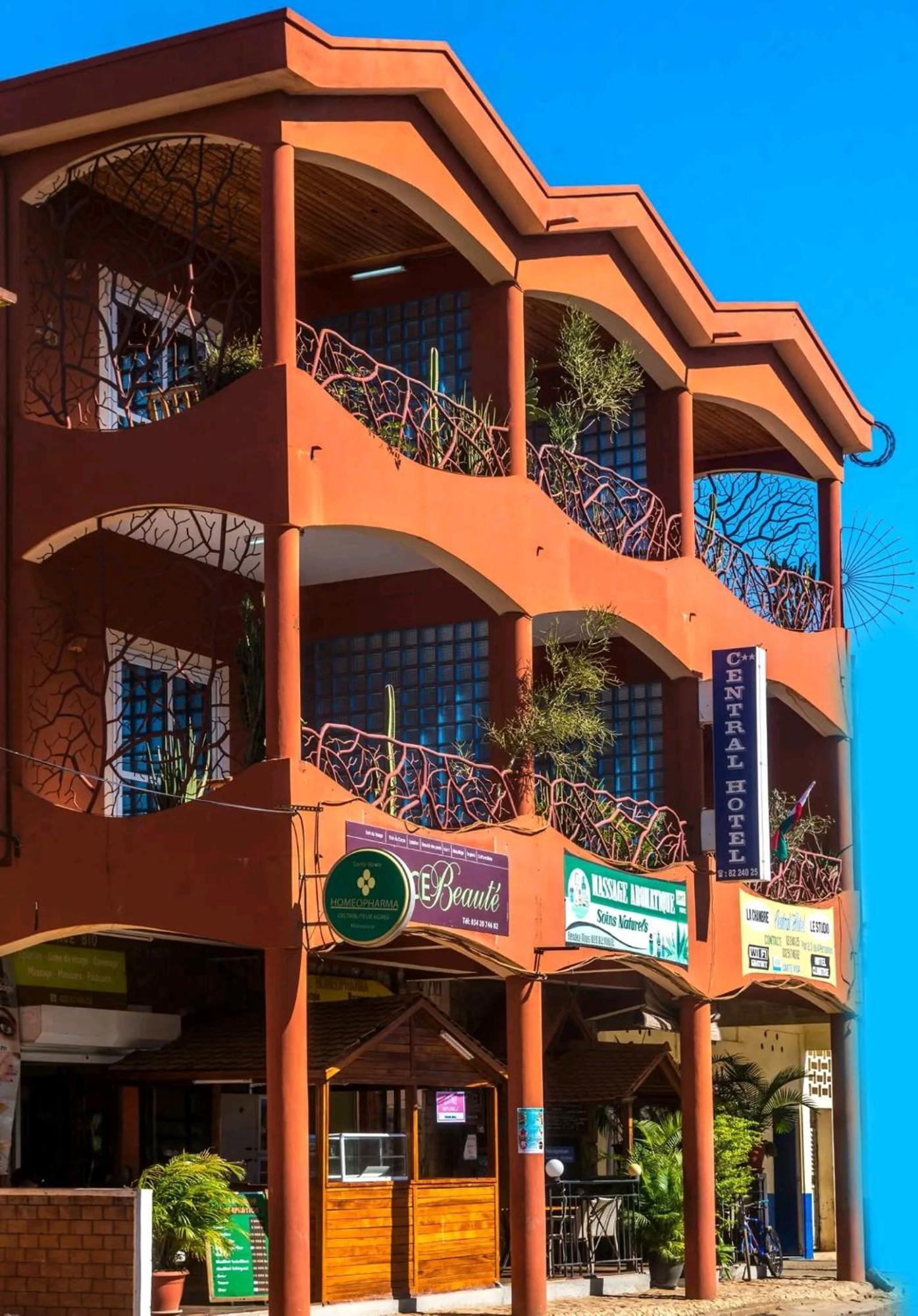 Central Hotel Antsiranana Extérieur photo